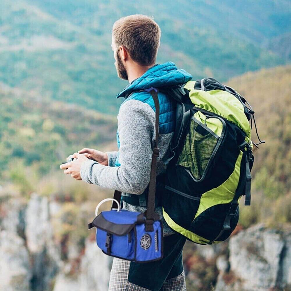 Travel Use Oxygen Generator Continuous Flow Oxygen Concentrator Portable Lightweight Medical 3L Oxygen Machine with Removable Lithium Battery for Travel Carrying