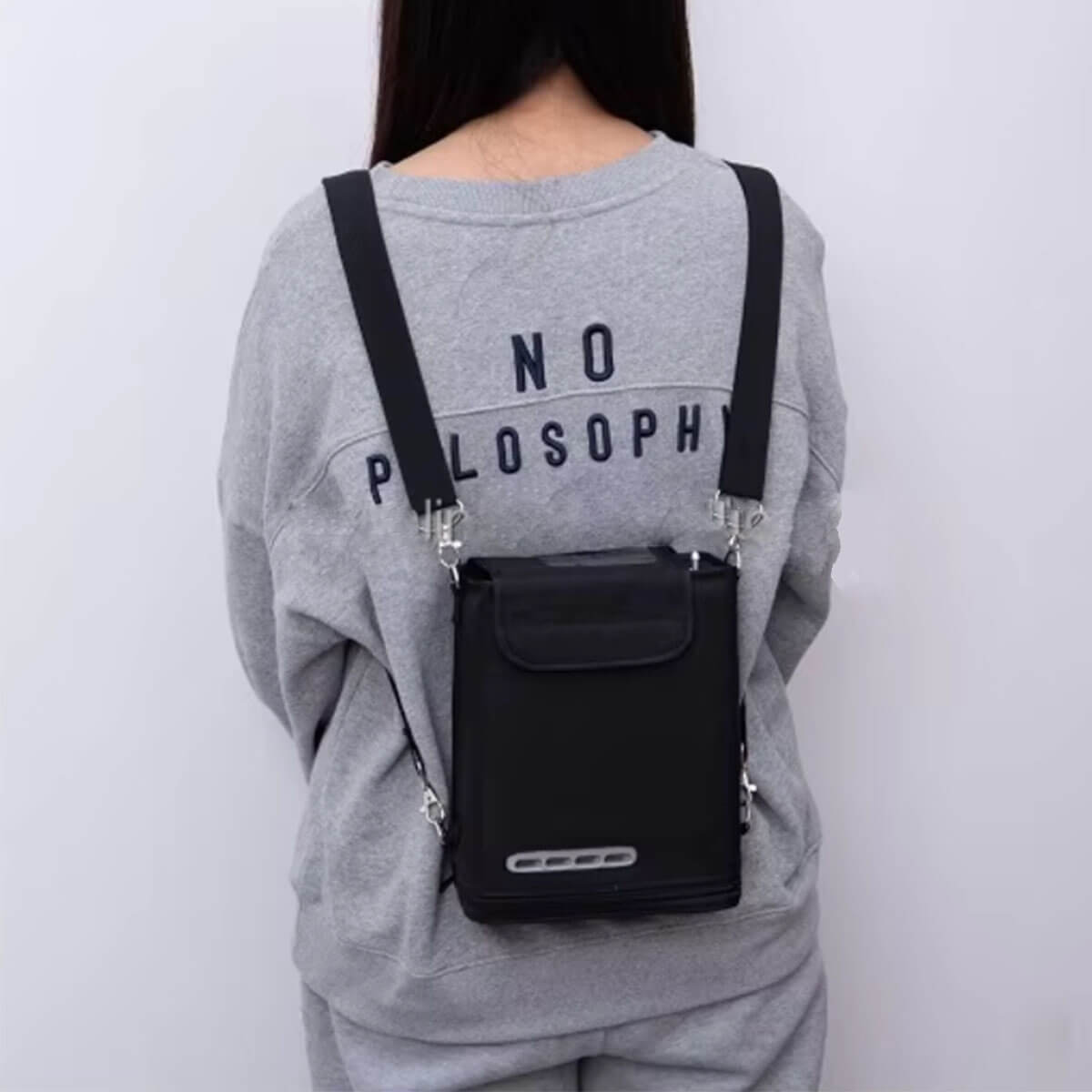 Concentrador de oxígeno de viaje portátil Generador O2 de 1-9 litros con máquina O2 Máquina O2 con batería de mochila OTC Mini Oxygen Concentrator Price